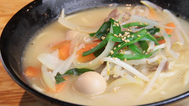 餃子酒場 ぴたり - 料理写真: