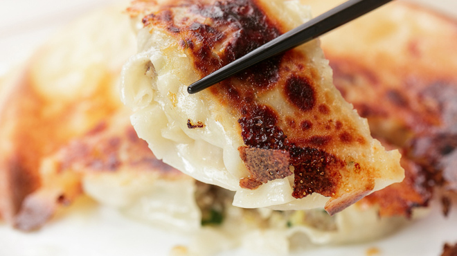 餃子酒場 ぴたり - 料理写真: