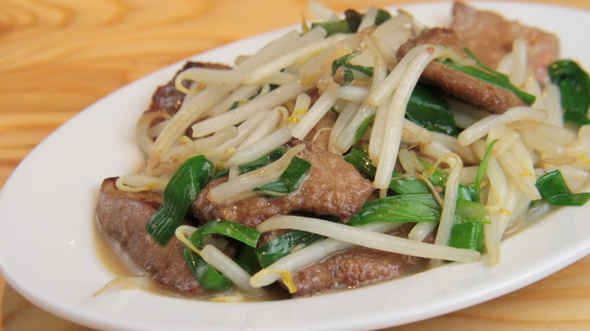 餃子酒場 ぴたり - メイン写真: