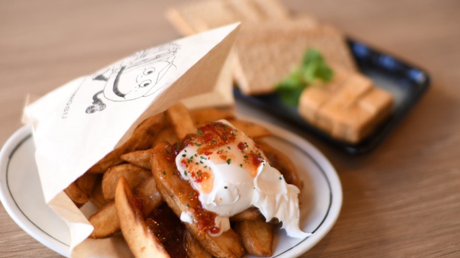 めし処 ニュートリノス - メイン写真: