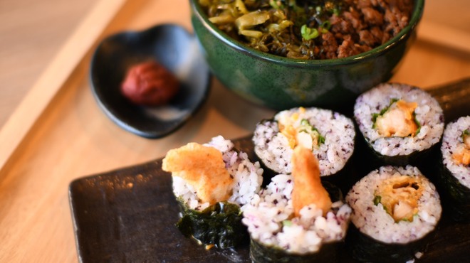 めし処 ニュートリノス - メイン写真: