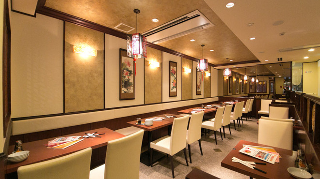 横浜中華街 彩り五色小籠包専門店 龍海飯店 - メイン写真: