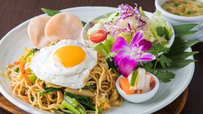Bulan Bali ブランバリ 新栄町 インドネシア料理 食べログ