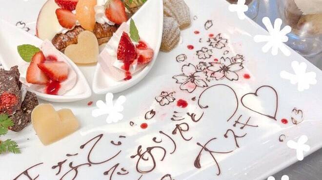 神戸牛洋食アモナ - メイン写真: