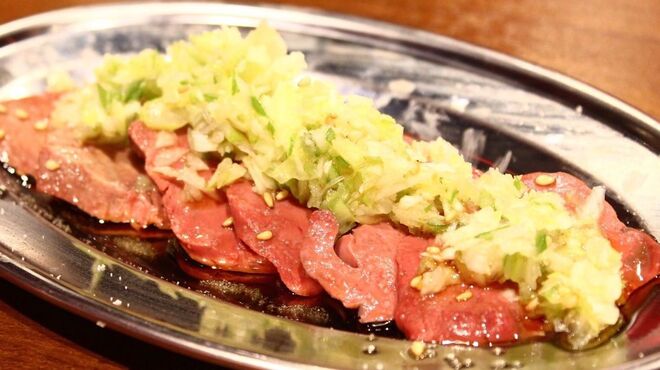 Tarenashi Horumon Yakiniku Senmonten Kokubunji Niku Ryuutsuu Senta - メイン写真: