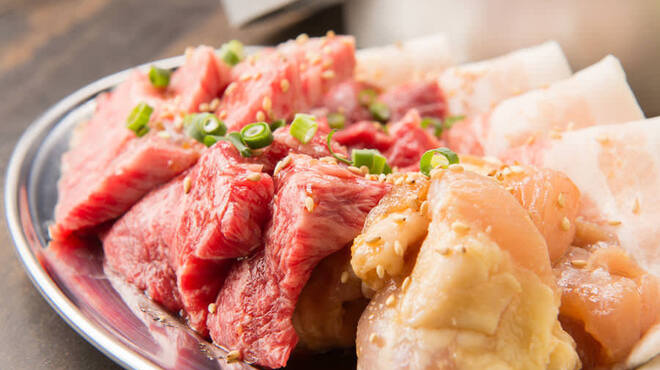 Tarenashi Horumon Yakiniku Senmonten Kokubunji Niku Ryuutsuu Senta - メイン写真: