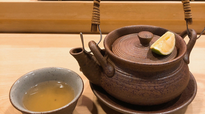 鮨處つの田 - 料理写真:松茸と鱧の土瓶蒸し