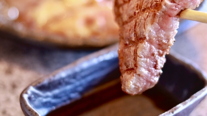 焼肉 紅牛 - メイン写真: