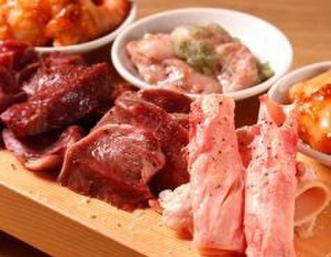 大衆ホルモン肉力屋 - メイン写真: