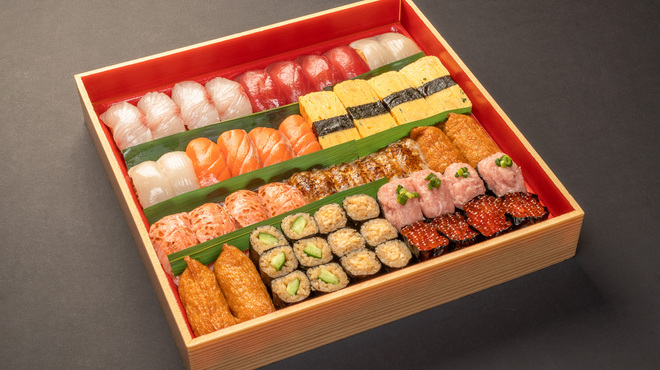 Aburi TORA 熟成鮨と炙り鮨 - 料理写真: