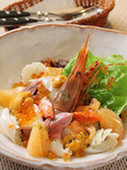Sasazushi - 料理写真:魚介類のマリネサラダ　山葵風味