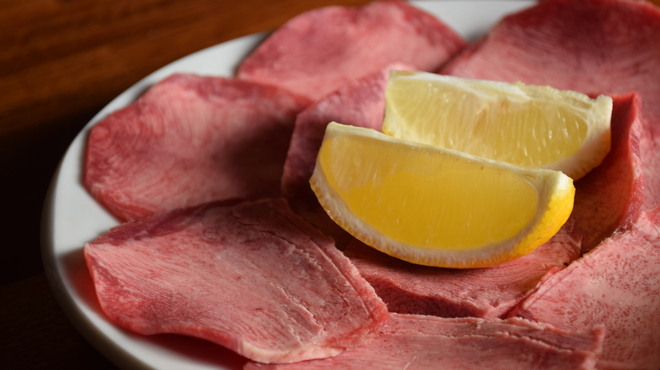 炭火焼肉 しちりん亭 - メイン写真: