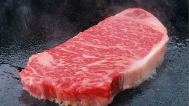 すき焼 藤尾 - 料理写真:中央卸売市場の和牛の中から、A5等級未経産の雌牛を厳選