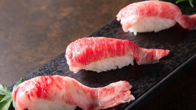 肉の楽家 - メイン写真: