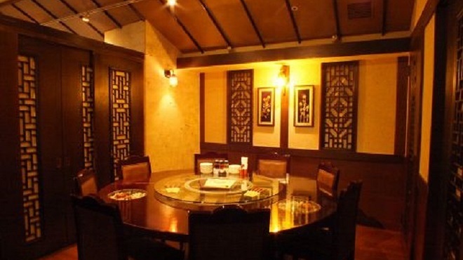 친탄탄 카이힌 마쿠하리 에키마에점