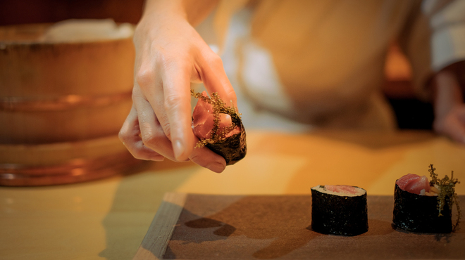 琉球鮨 築地青空三代目 - メイン写真: