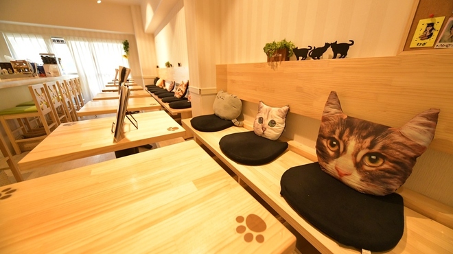 猫の隠れ家 末広町 カフェ 食べログ