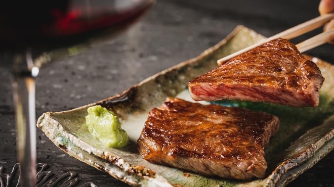 焼肉 赤坂 えいとまん - メイン写真: