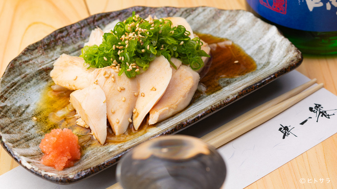 肆一饗 - 料理写真:しっとり柔らか、ヘルシーな味わい『蒸し鶏』