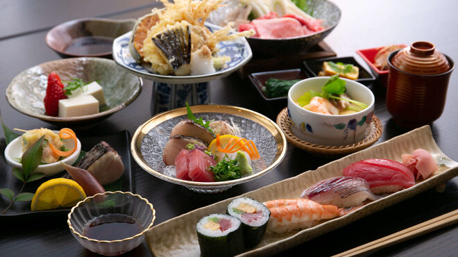 居酒屋割烹 新粋 松阪 居酒屋 ネット予約可 食べログ
