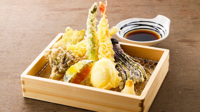 町鮨とろたく - メイン写真: