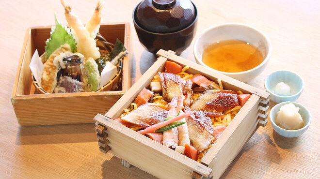 お食事処 ゐざさ茶屋 - メイン写真: