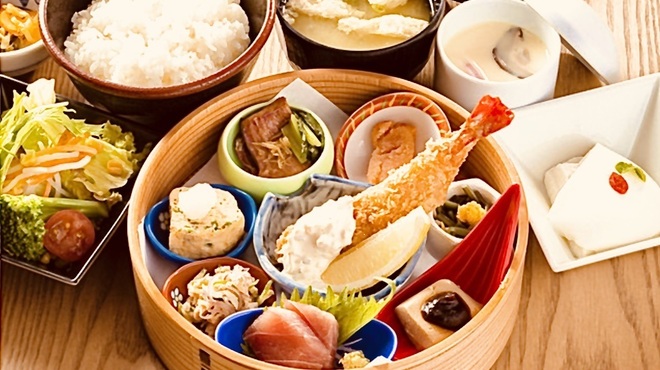外苑 うまや 信濃町 がいえん うまや 信濃町 居酒屋 ネット予約可 食べログ