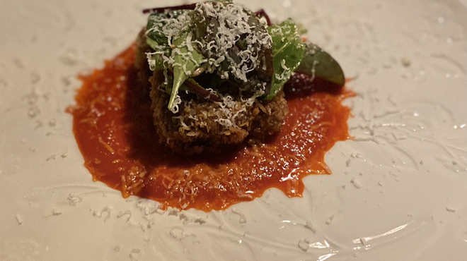 ar - 料理写真:オージー牛カツレツ