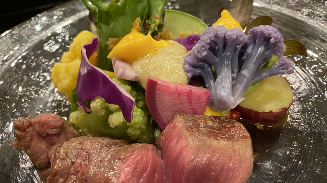 IKOI japanesecuisine - 料理写真:カリフラワーに色んな色ついてました。