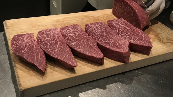 加藤牛肉店シブツウ - メイン写真: