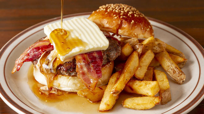 HYOE'S BURGERS + FRIES - メイン写真: