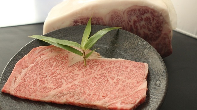 炭火焼肉中込精肉店 - メイン写真: