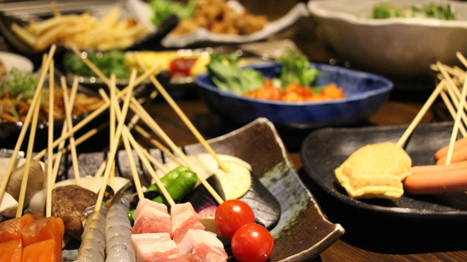 Kushiage Dainingu Ageage - 料理写真:単品メニューも、串揚げも食べ放題！！