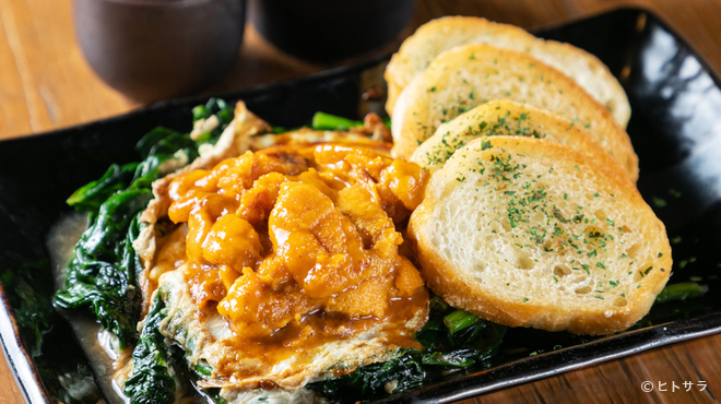 大衆酒場 ゑびす - 料理写真:数量限定ウニホーレン　バケット添え