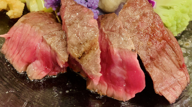 IKOI japanesecuisine - 料理写真:私的にこの日一番美味しかった淡路ビーフ