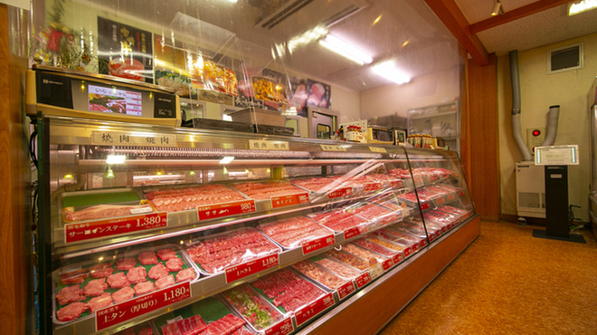 肉のオカヤマ直売所 - メイン写真: