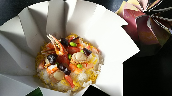 슌사이 코민카 유루리