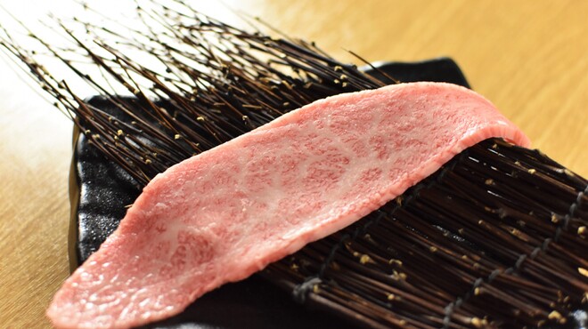 お肉一枚売りの焼肉店 焼肉とどろき - メイン写真: