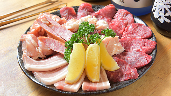 Yakiniku Sakaba Nikumaru - メイン写真: