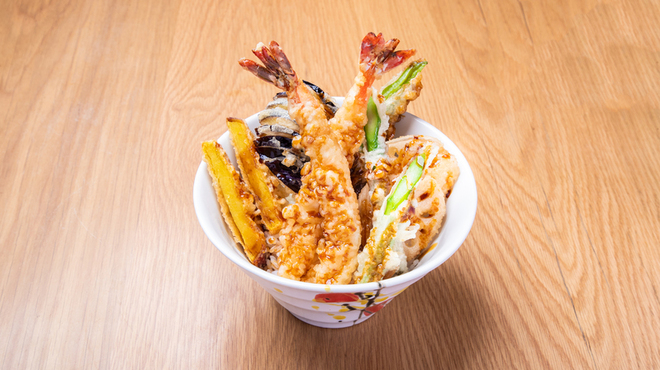 Ten Tora Shibuya Sukuranburu Sukuea Ten - メイン写真:
