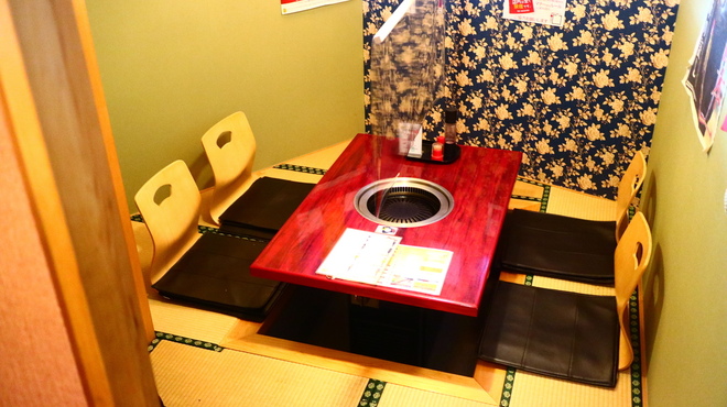 Miyazaki Gyuu Daiichi Goushitei Ten Yakiniku No Koukaen - メイン写真: