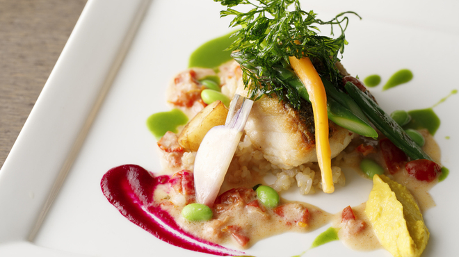 ジョウハナーレ - 料理写真:定番「旬鮮魚」を使ったランチ