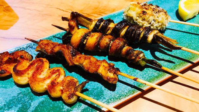 炭焼鰻 寝床 - メイン写真: