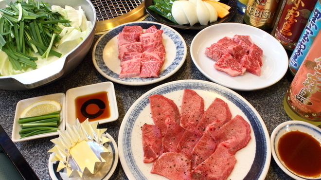 Yakiniku Motsunabe Ichiya - メイン写真: