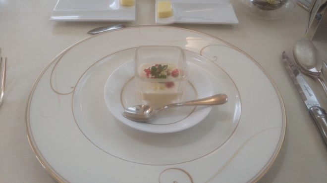 コット ア コット - 料理写真:オマージュ￥3850  アミューズ