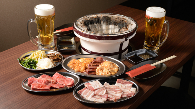 Sumibiyakiniku Horumon Asahi - メイン写真: