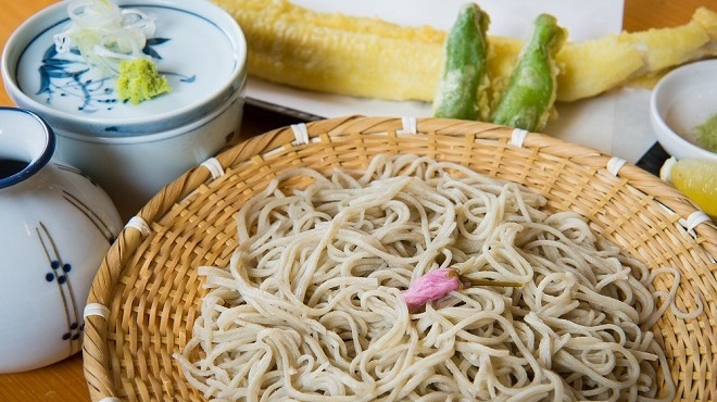 石臼挽き 手打ちそば いとう - メイン写真: