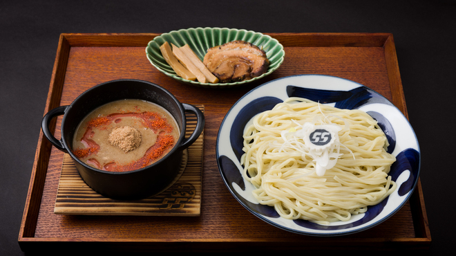 Fujiyama Go Go Middo Rando Ramen Sutando - メイン写真: