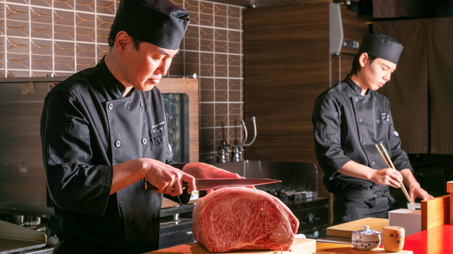 和牛ステーキ割烹 だいすけ - 料理写真:食材厳選和牛(カット)