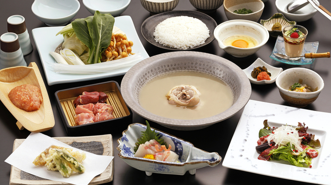 博多華味鳥 天神店 ハカタハナミドリ 西鉄福岡 天神 水炊き 食べログ 博多華味鳥 天神店 ハカタハナミドリ 西鉄福岡 天神 水炊き 食べログ